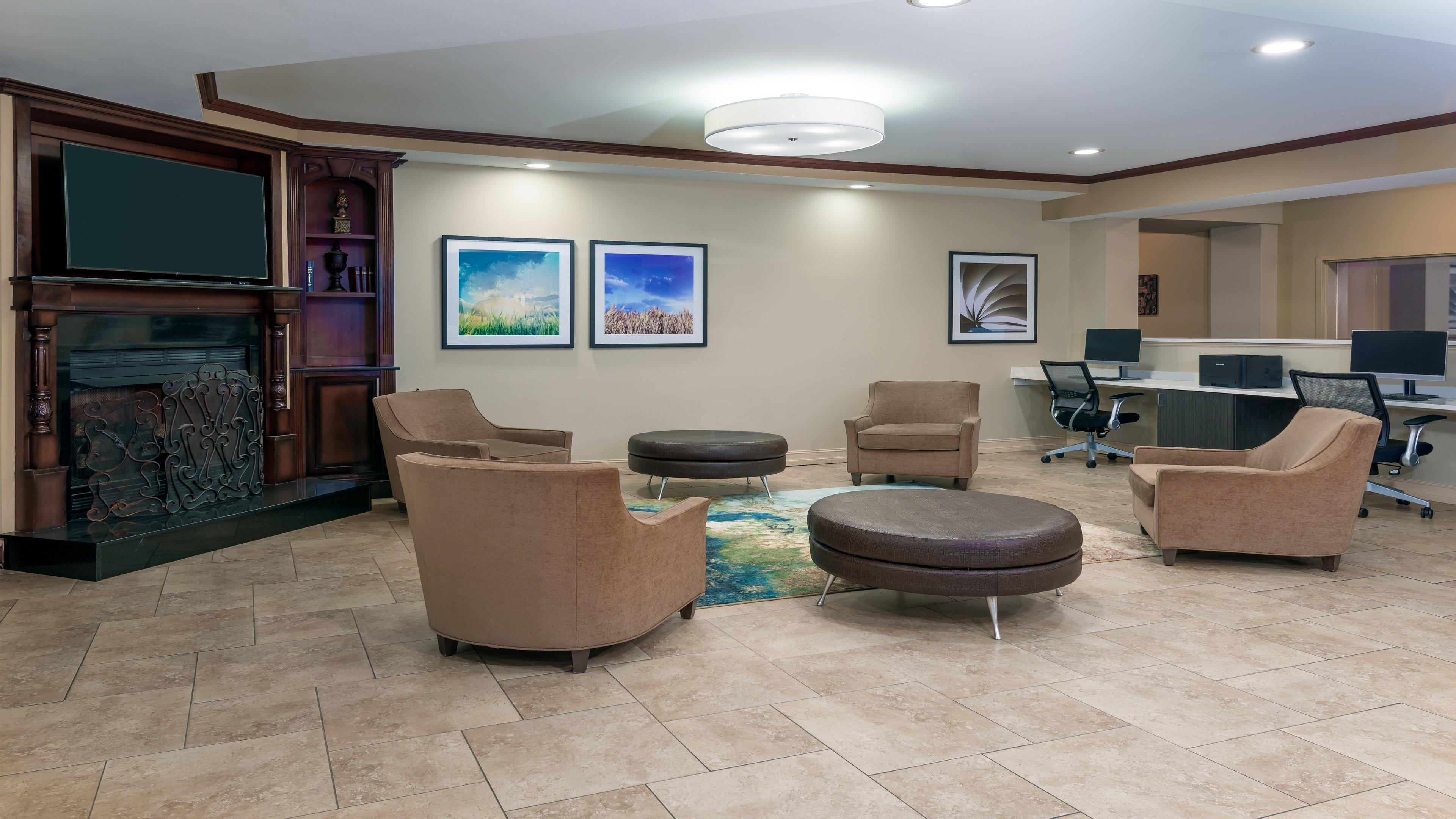 Candlewood Suites Athens By Ihg Exterior foto